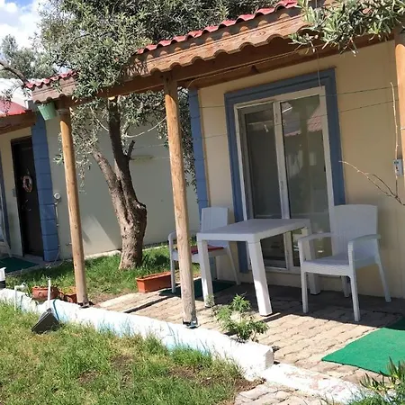 Athena Camping Assos